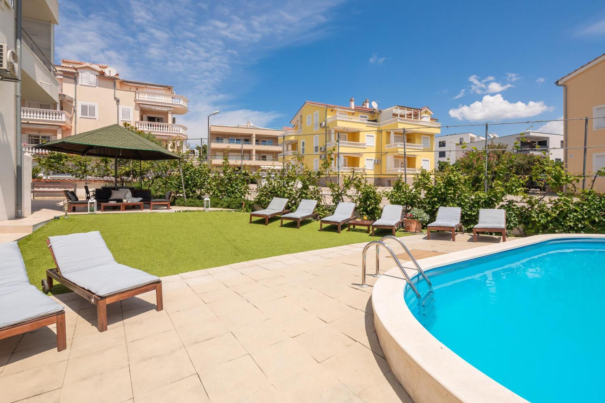 Apartments Tihi III Vodice Luaran gambar