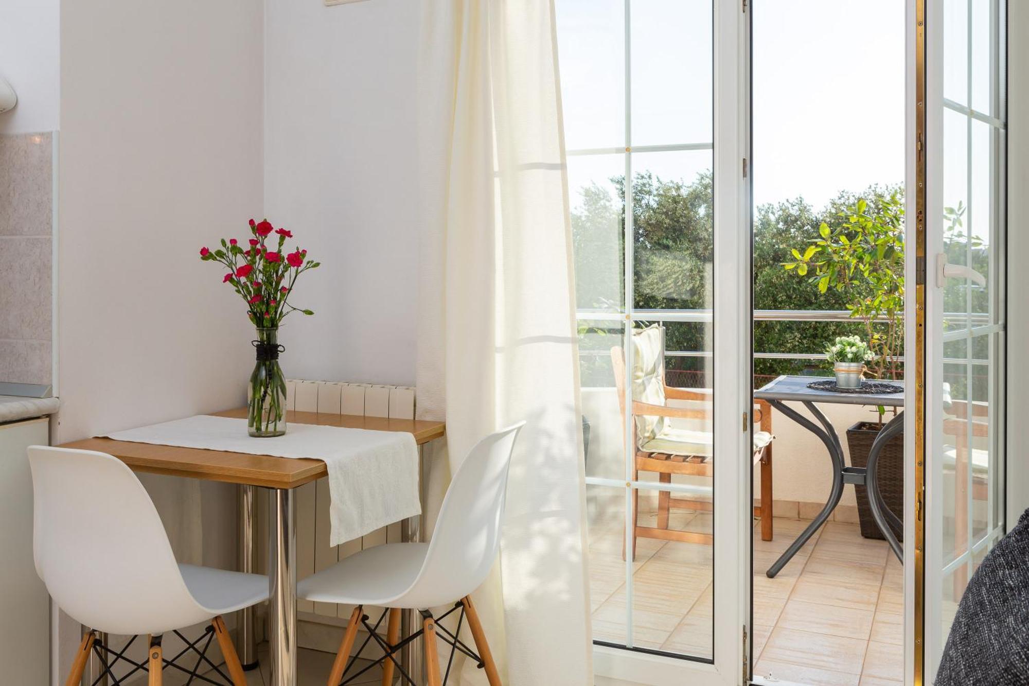 Apartments Tihi III Vodice Luaran gambar