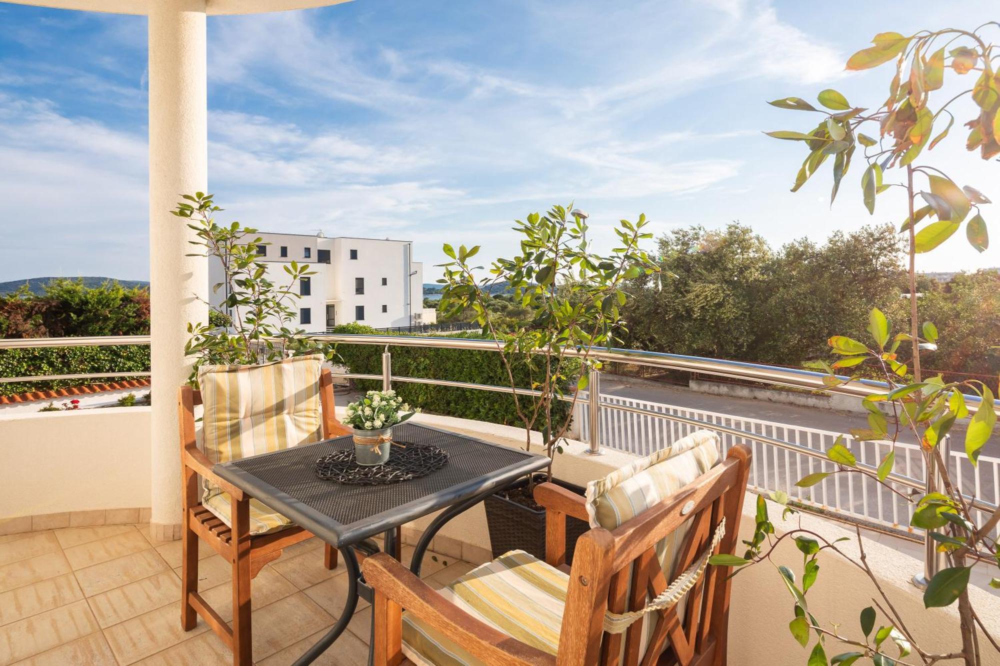 Apartments Tihi III Vodice Luaran gambar